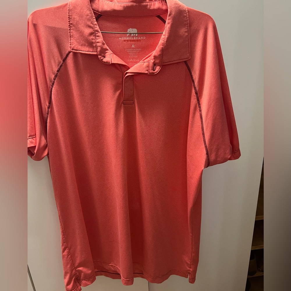 Normal brand golf polo worn twice no blemishes size large